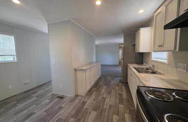 10 Parakeet Hill Drive