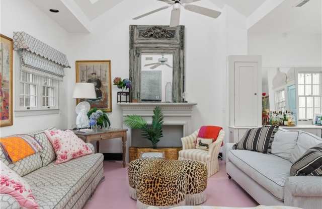 Photo of 729 Bellevue Avenue