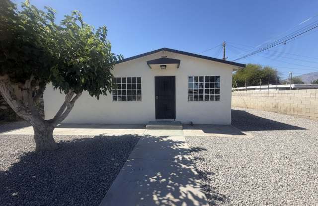 52119 Calle Avila