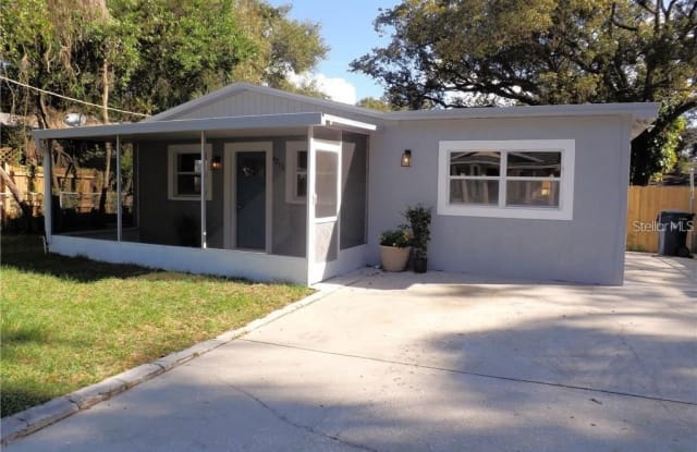 4215 N 14TH STREET - 4215 North 14th Street, Tampa, FL 33603