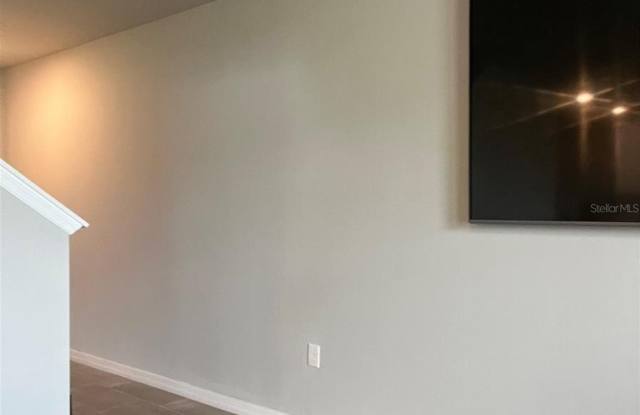 582 AMADORAS WAY STREET