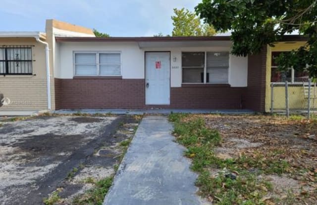 5420 Southwest 38th Street - 5420 Southwest 38th Street, West Park, FL 33023