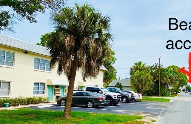 3060 CLINTON STREET S