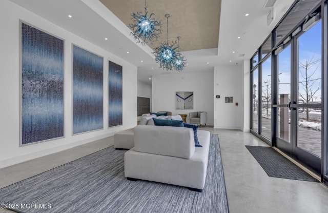 Photo of Carr Avenue