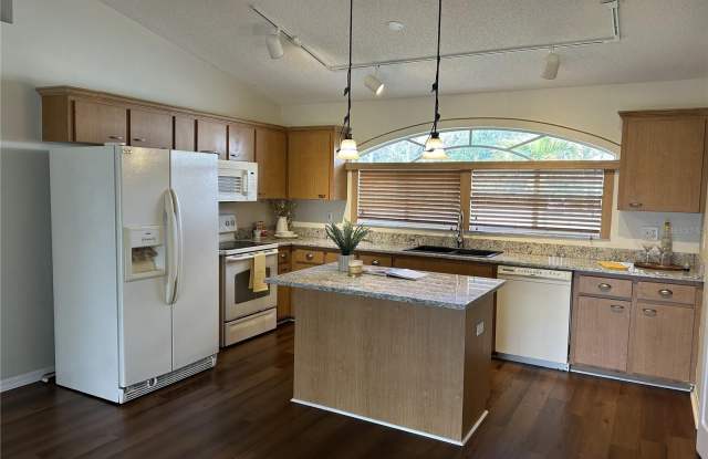 2877 56TH AVENUE CIRCLE E