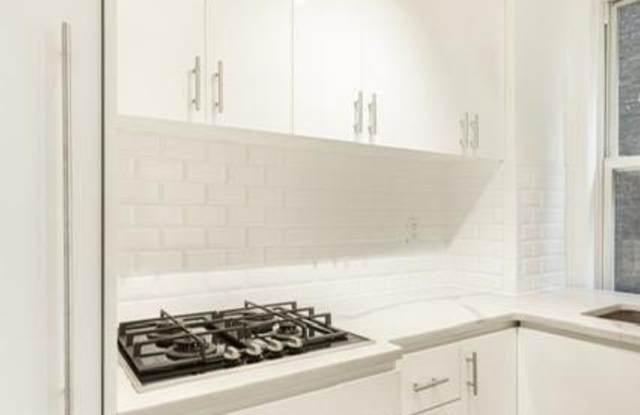 45 Fifth Avenue unit: 6-C