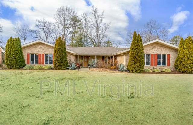 3820 Stonebridge Lndg - 3820 Stonebridge Landing, Chesapeake, VA 23321