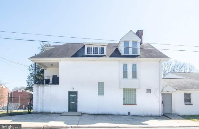 401 W WASHINGTON Street