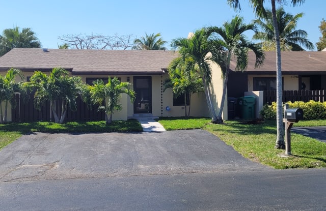 11744 Southwest 123rd Avenue - 11744 Southwest 123rd Avenue, The Crossings, FL 33186