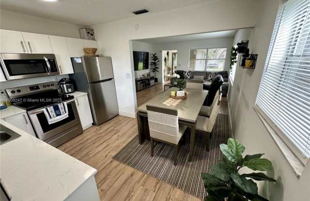 Photo of 6040 SW 35th St