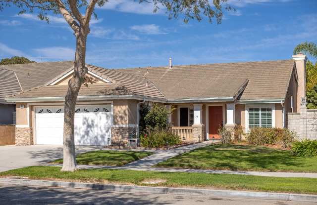 3 Bedroom + 2 Bathroom Home | Rancho De La Rosa | Oxnard | Unfurnished