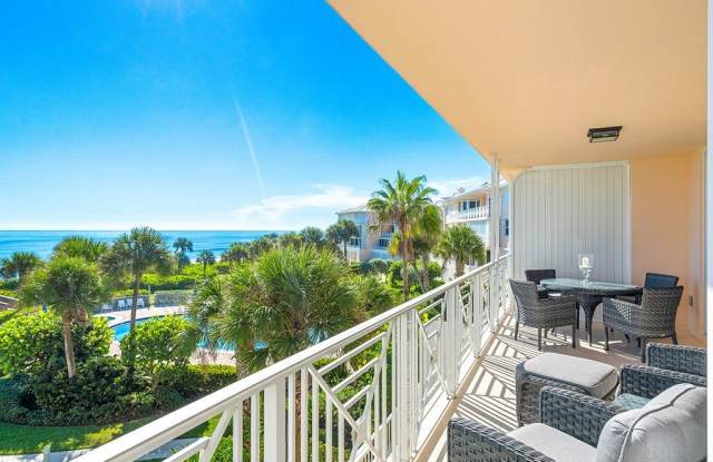 8870 N Sea Oaks Way unit: 306