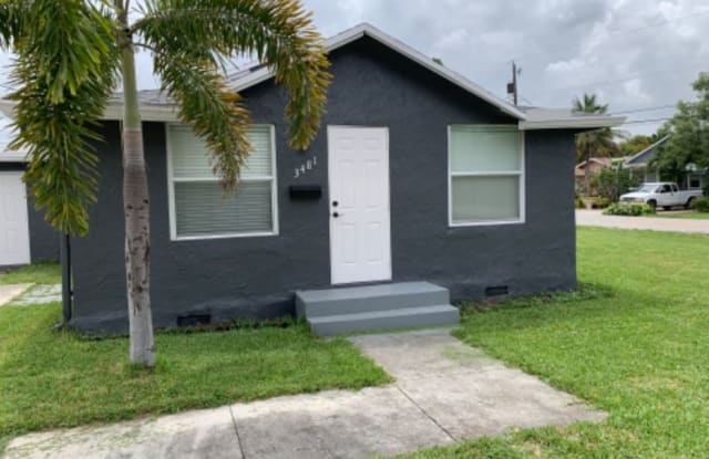 3481 NE 10th Ave - 3481 Northeast 10th Avenue, Oakland Park, FL 33334