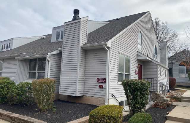 Photo of 252 W SWAMP Road unit: 13