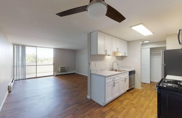 Photo of 4600 E Kentucky