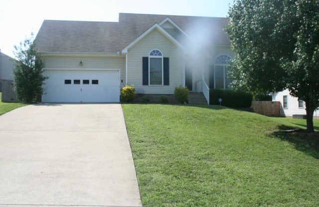 2566 ELKMONT DR - 2566 Elkmont Drive, Clarksville, TN 37040