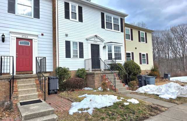 2520 DOVERHILL Court