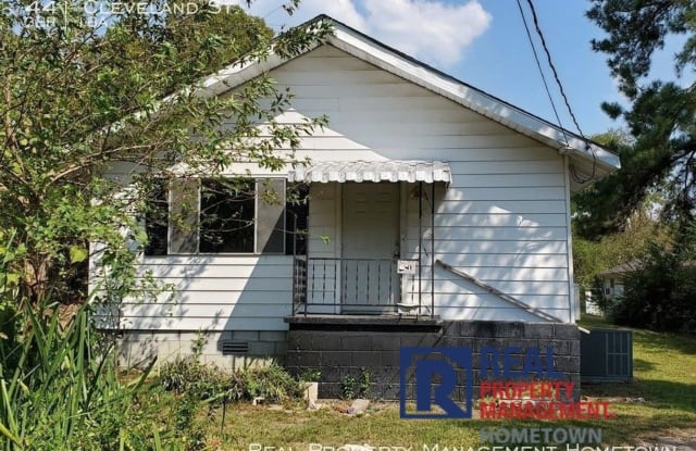 441 Cleveland St. - 441 Cleveland Street, Hot Springs, AR 71901