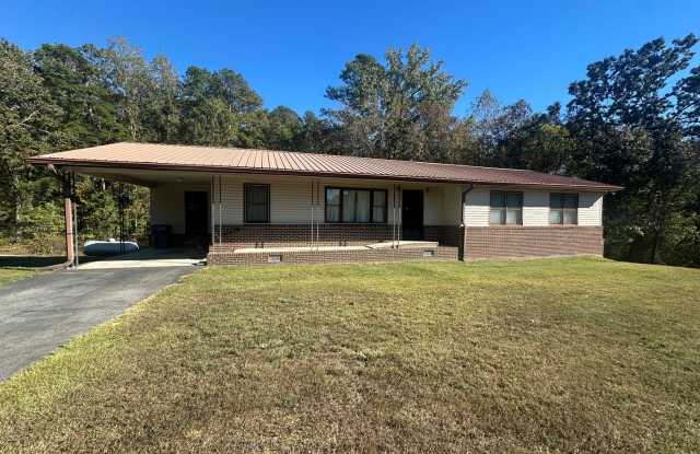 Photo of Charming 3-Bedroom, 2-Bath Home in Peaceful Ohatchee Setting