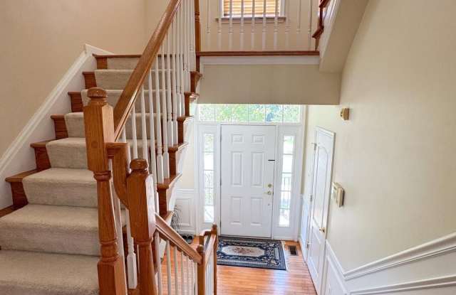 198 HIDDEN FOREST Court