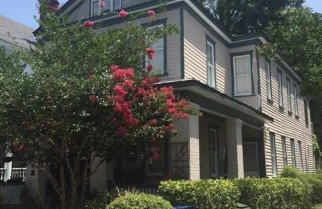 210 N 6th Street unit: B