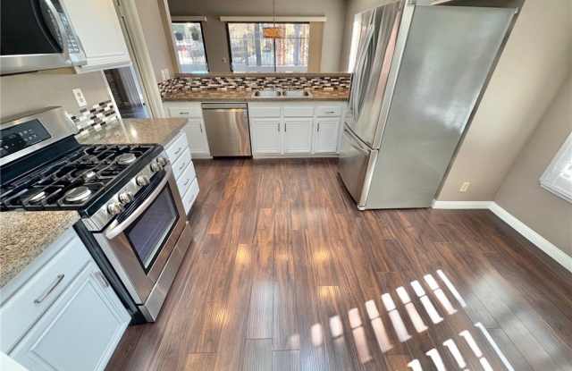 2512 Balintore Court