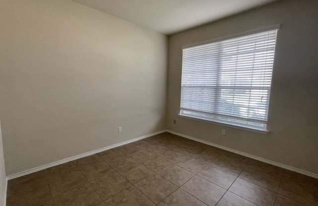 Beautiful 2-story house for rent in Killeen