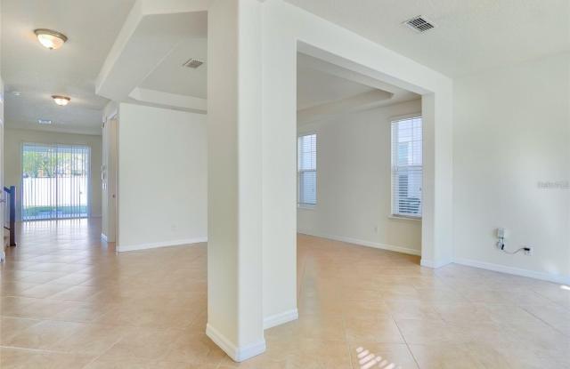 5029 SOUTHLAWN AVENUE