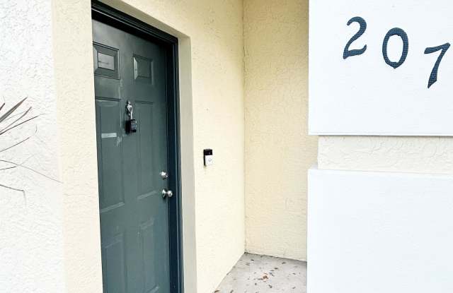 142 SW Peacock Blvd., Apt 207 - 22-207