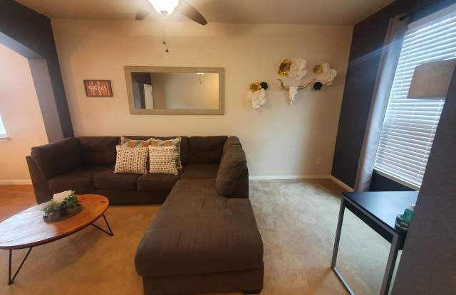 5800 Needle Nook Ct