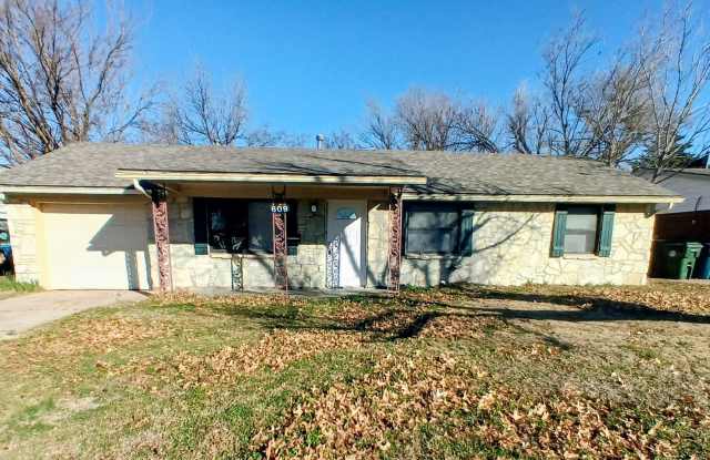 Cute Remodel - Midwest City Schools!