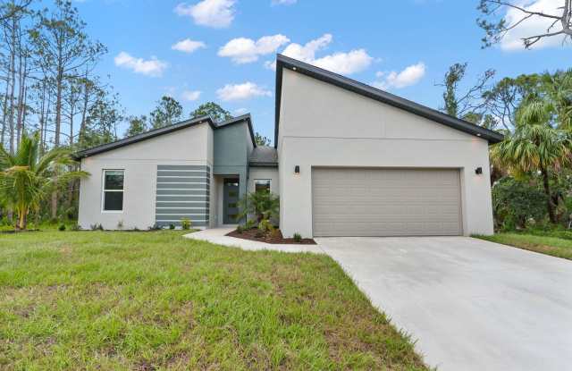 BRAND NEW HOME! Modern, energy efficient home with ALL of the upgrades! North Port, FL