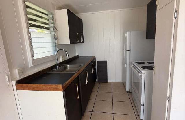 84-1064 Lahaina Street unit: 1