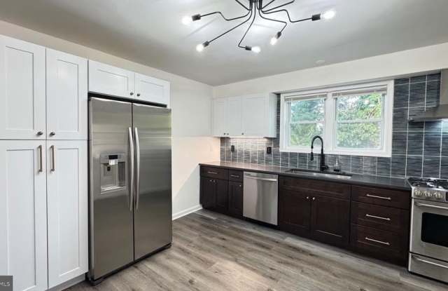 9 E SOMERDALE ROAD #