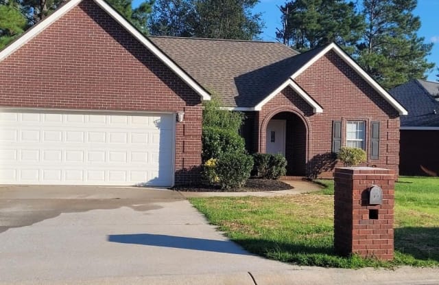 308 Linksview Drive - 308 Links View Dr, Warner Robins, GA 31005