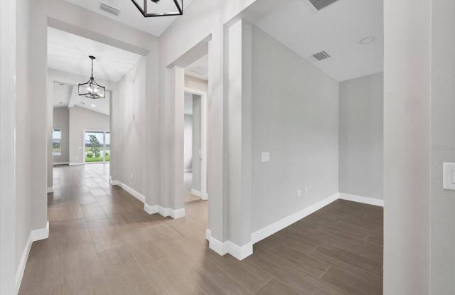 8375 WINDBOUND COURT