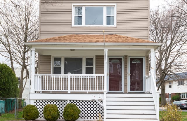 84 Durham Avenue - 84 Durham Avenue, Metuchen, NJ 08840