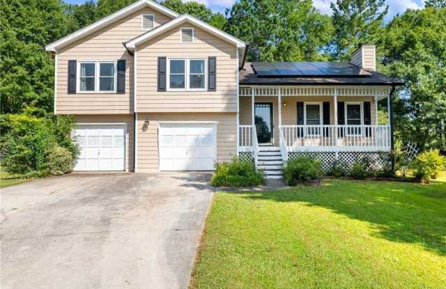 Photo of 443 Rhett Drive