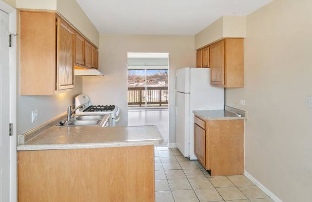 18124 66th Ave Unit - 2S