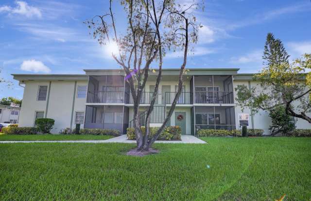 7547 S Oriole Boulevard