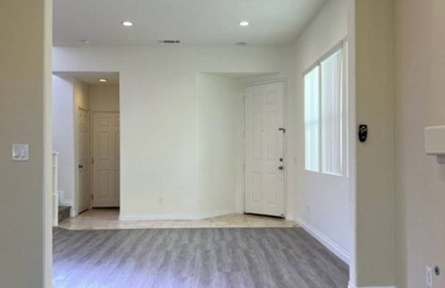 1911 Tanglewood Drive