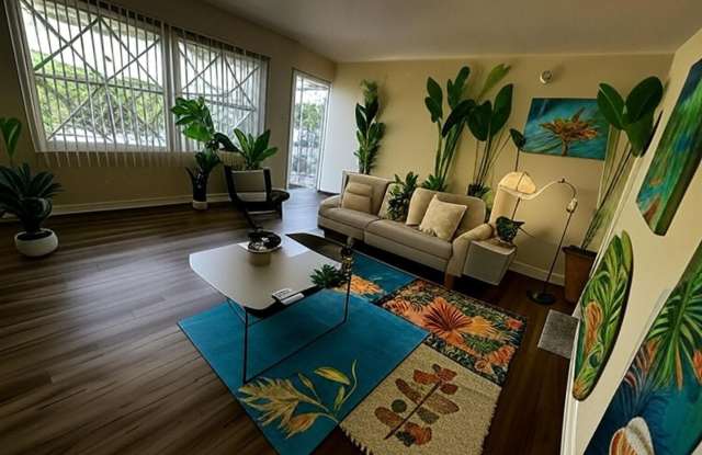 1137 E. California Ave. Glendale