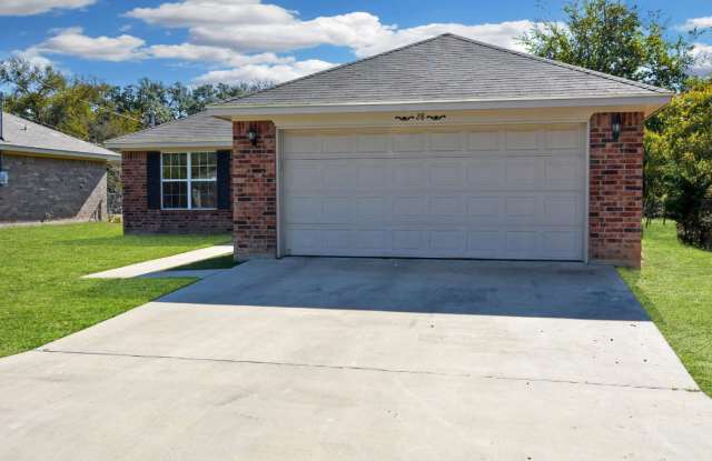 Photo of 28 Bluebonnet Dr