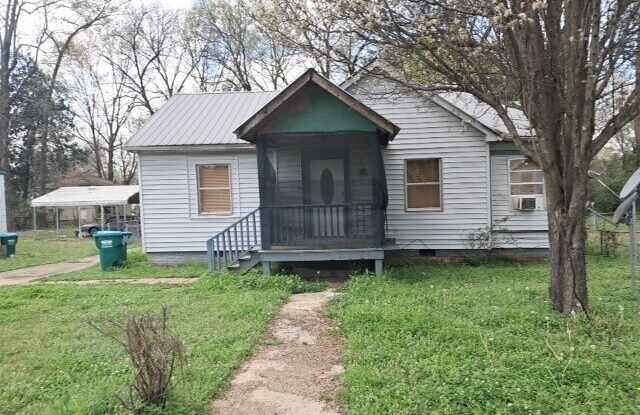 2033 38th Ave