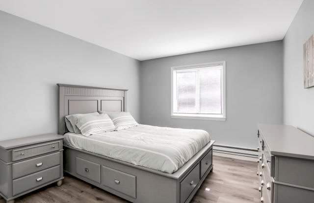 The Ridge Apartments