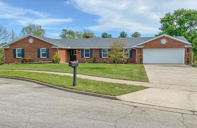 920 Chinoe - 920 Chinoe Court, Lexington, KY 40502