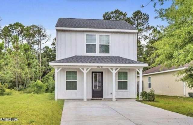 13227-r Willow Oak Circle