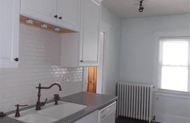 Village of Carthage 4 Bedroom / 2 Bath Rental available for immediate occupancy.