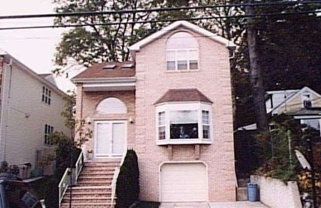 52 Ridgewood Avenue - 52 Ridgewood Avenue, Staten Island, NY 10312