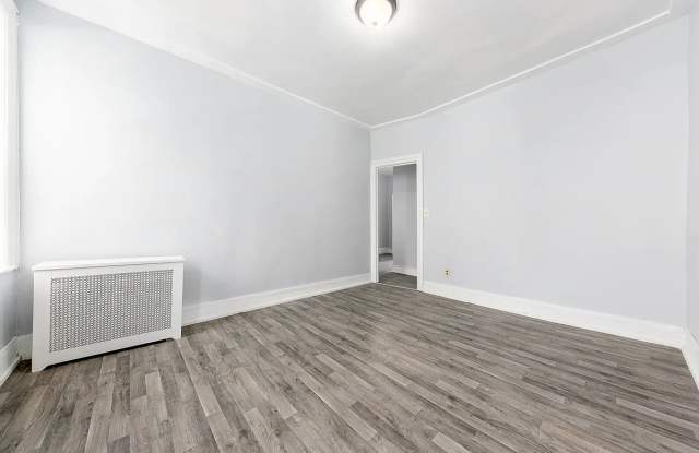 738 Sheffield Avenue